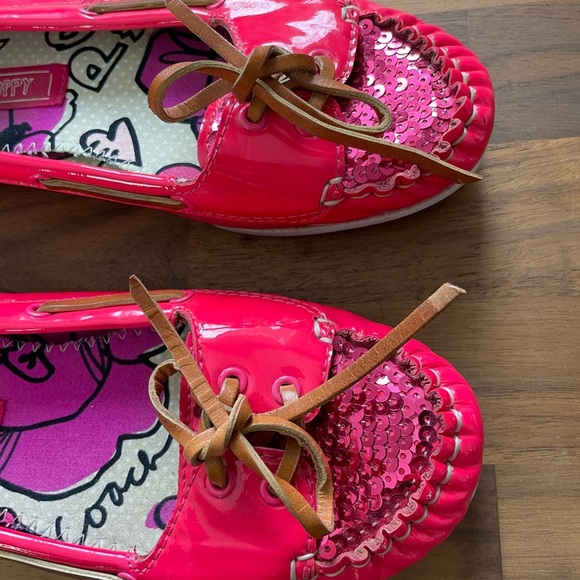 COACH Poppy cherry neon pink sequins loafers - Picture 4 of 12